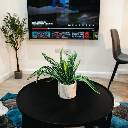 City Centre Luxury Apartment 贝尔法斯特 外观 照片
