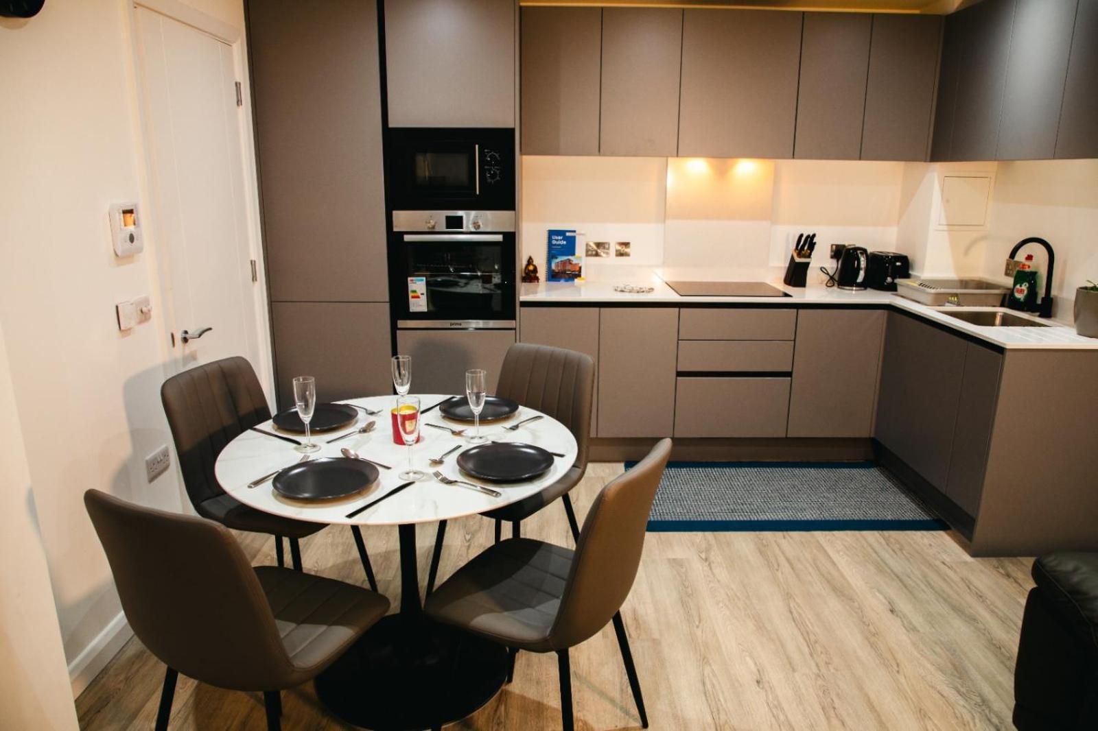 City Centre Luxury Apartment 贝尔法斯特 外观 照片