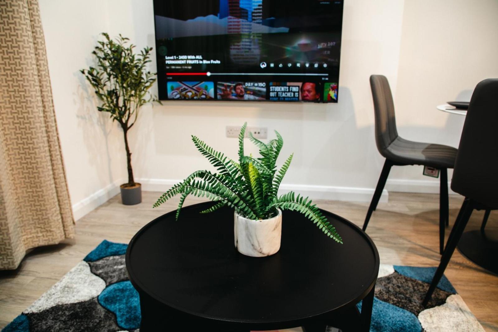 City Centre Luxury Apartment 贝尔法斯特 外观 照片