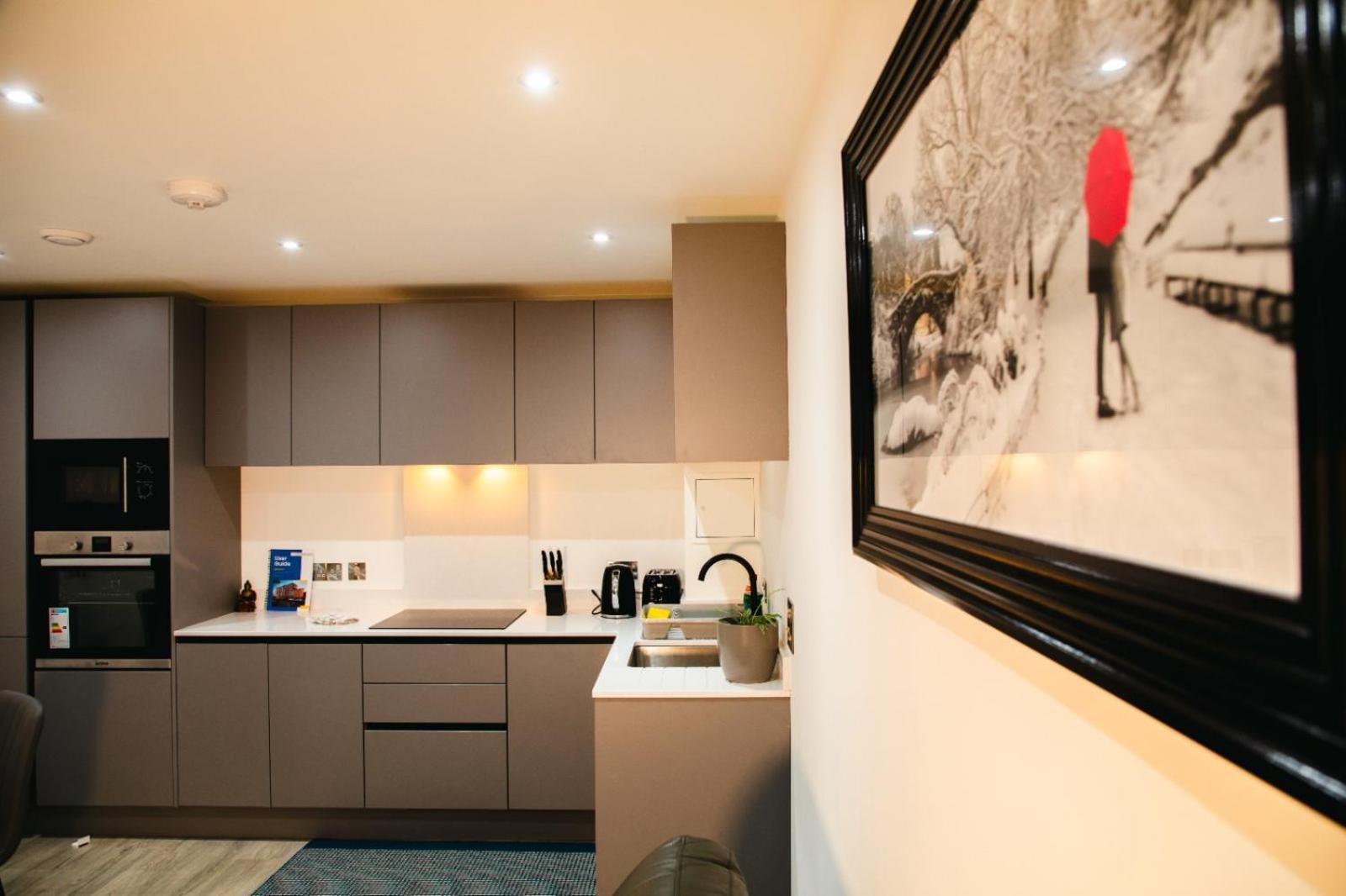 City Centre Luxury Apartment 贝尔法斯特 外观 照片