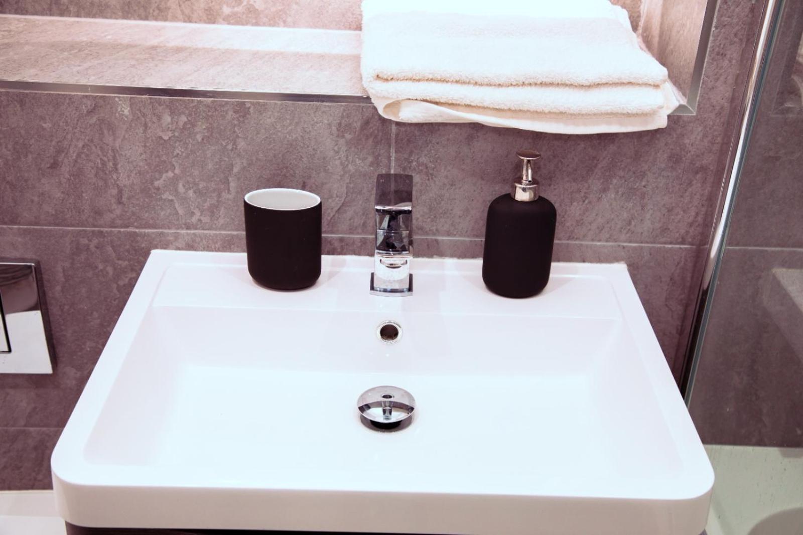 City Centre Luxury Apartment 贝尔法斯特 外观 照片